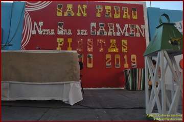 El Ejido inició esta noche sus fiestas patronales en honor de San Pedro y la Virgen del Carmen con el pregón y  varios reconocimientos (Foto TA y TF)